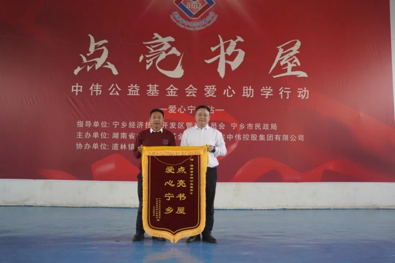 �������ʹ���-׷�󿵽�,����һ������