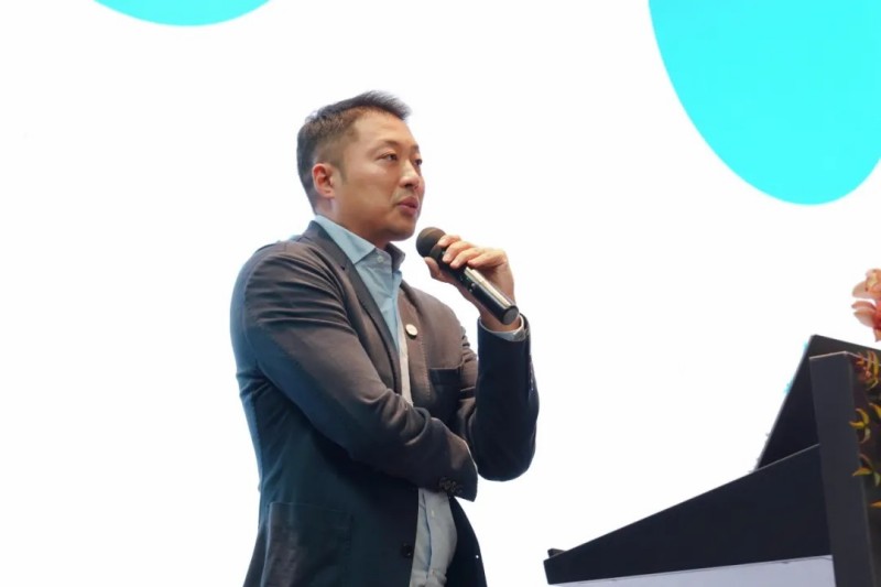 �������ʹ���-׷�󿵽�,����һ������