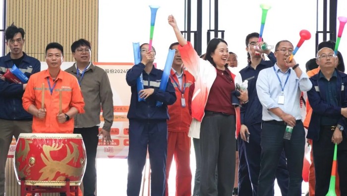 �������ʹ���-׷�󿵽�,����һ������