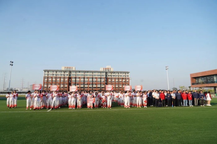 �������ʹ���-׷�󿵽�,����һ������