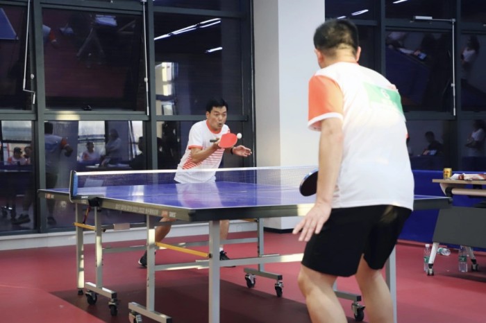 �������ʹ���-׷�󿵽�,����һ������