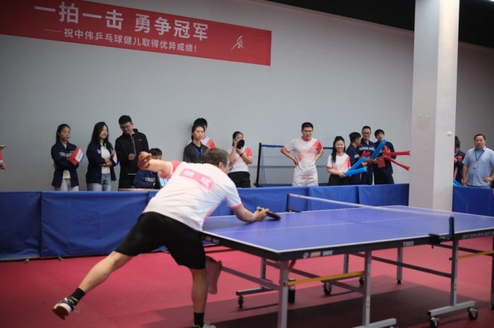 �������ʹ���-׷�󿵽�,����һ������