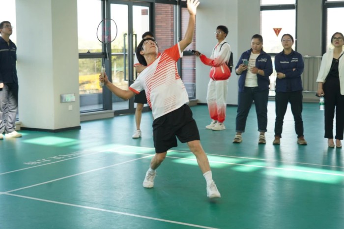 �������ʹ���-׷�󿵽�,����һ������