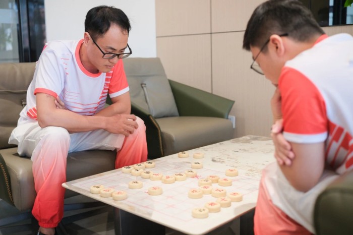 �������ʹ���-׷�󿵽�,����һ������