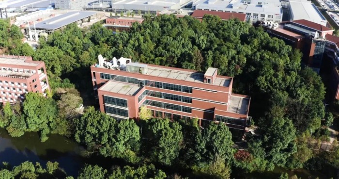 �������ʹ���-׷�󿵽�,����һ������