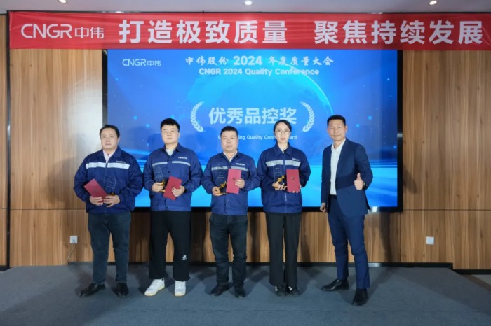 �������ʹ���-׷�󿵽�,����һ������