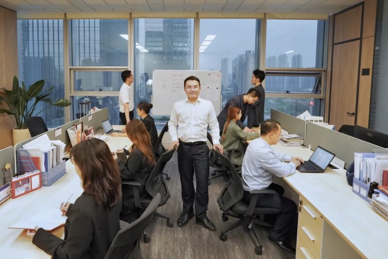 �������ʹ���-׷�󿵽�,����һ������