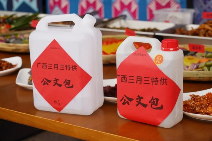 �������ʹ���-׷�󿵽�,����һ������