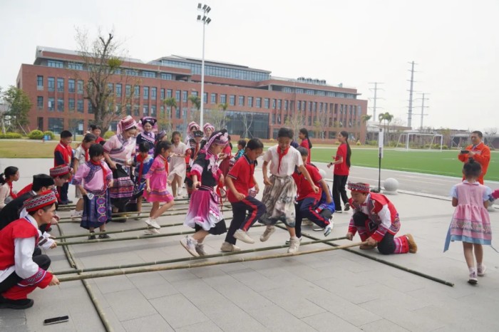 �������ʹ���-׷�󿵽�,����һ������