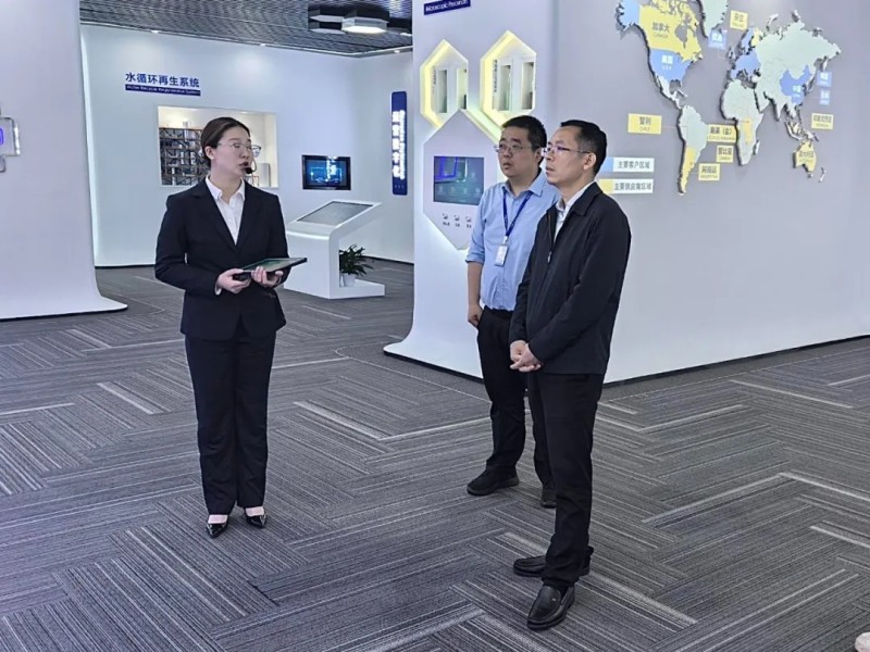 �������ʹ���-׷�󿵽�,����һ������