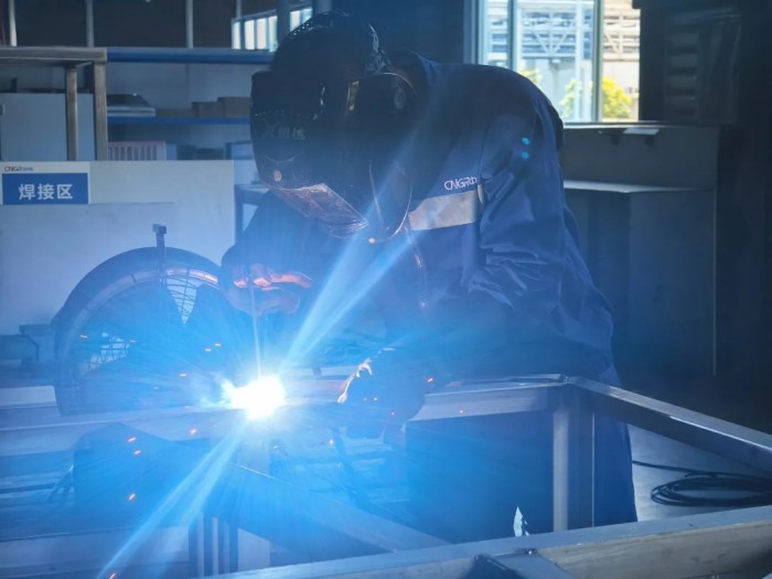 �������ʹ���-׷�󿵽�,����һ������