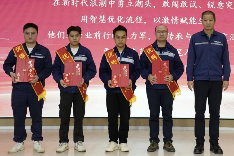 �������ʹ���-׷�󿵽�,����һ������