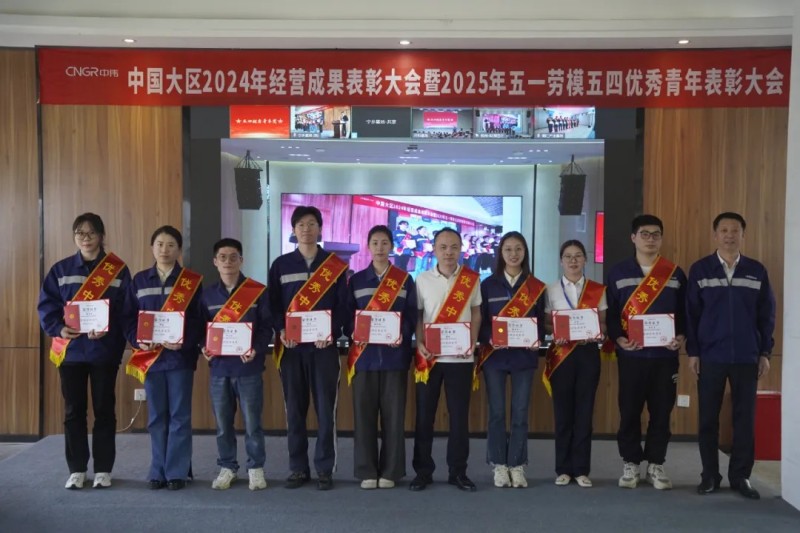 �������ʹ���-׷�󿵽�,����һ������