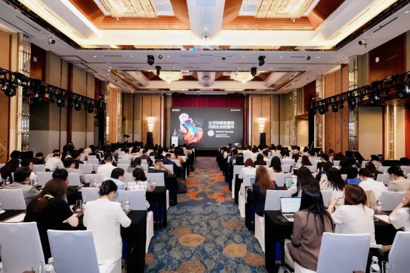 �������ʹ���-׷�󿵽�,����һ������