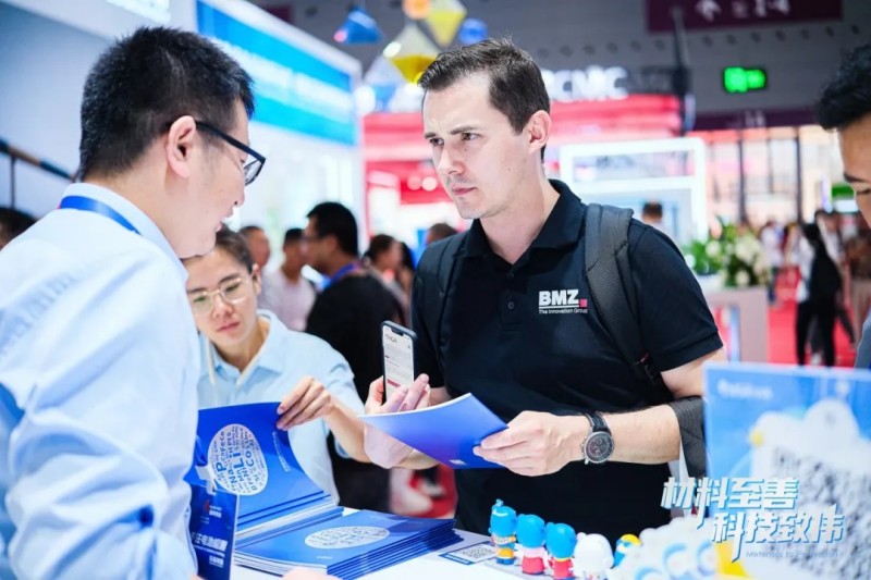 �������ʹ���-׷�󿵽�,����һ������