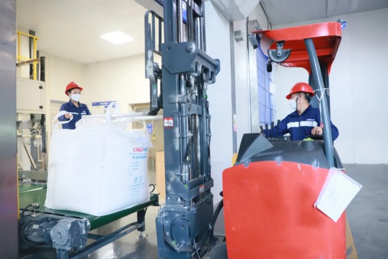 �������ʹ���-׷�󿵽�,����һ������