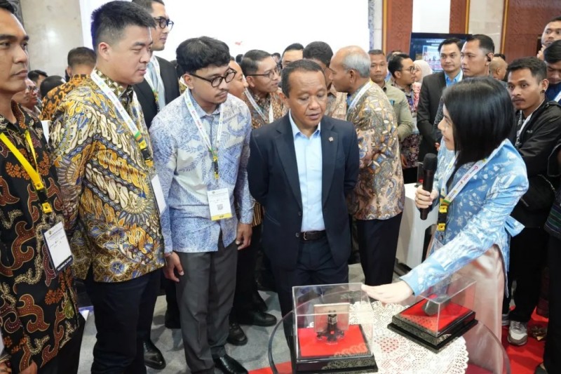 �������ʹ���-׷�󿵽�,����һ������