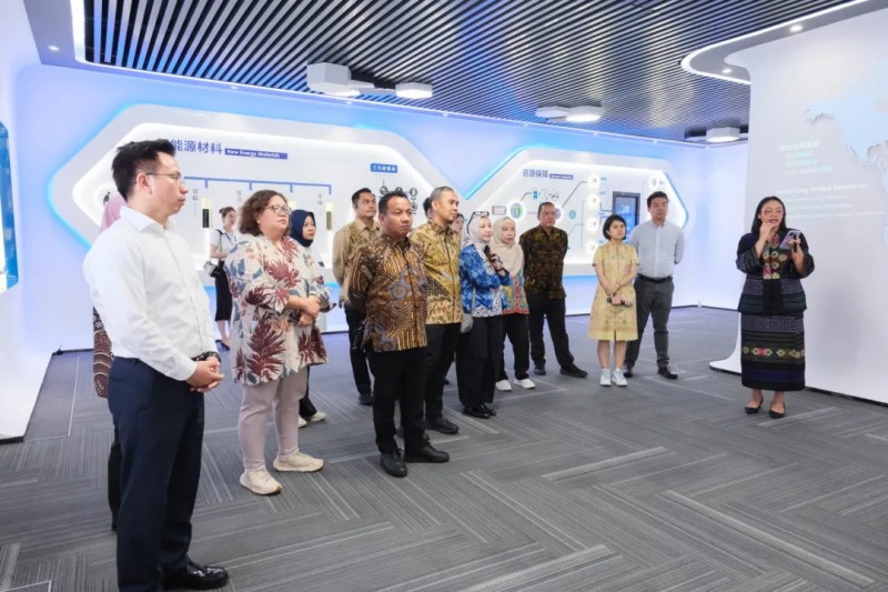 �������ʹ���-׷�󿵽�,����һ������