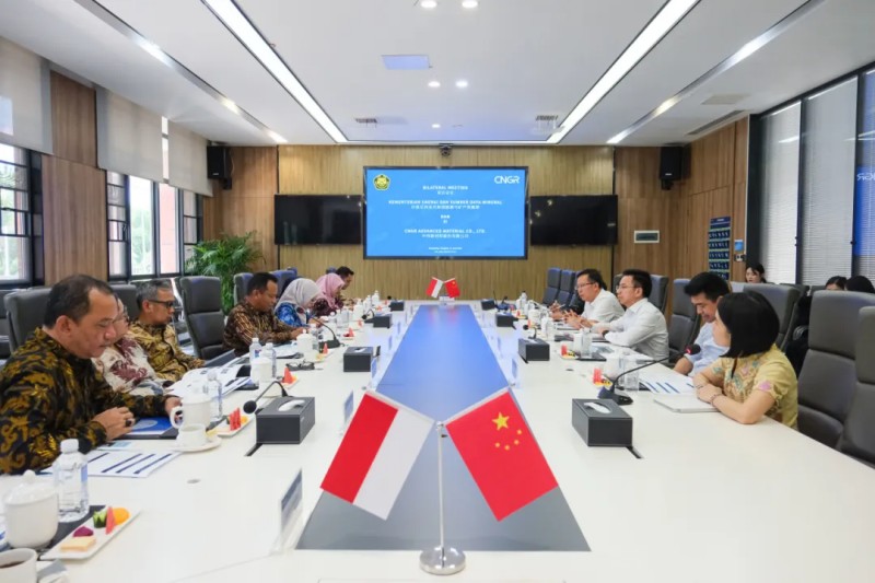 �������ʹ���-׷�󿵽�,����һ������