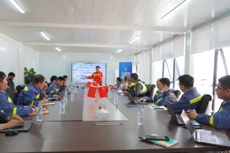 �������ʹ���-׷�󿵽�,����һ������