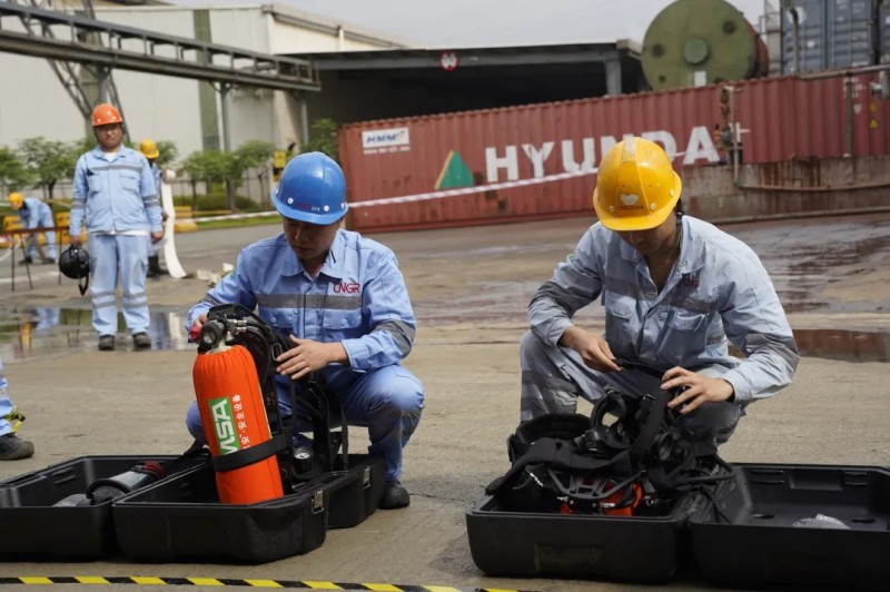 �������ʹ���-׷�󿵽�,����һ������