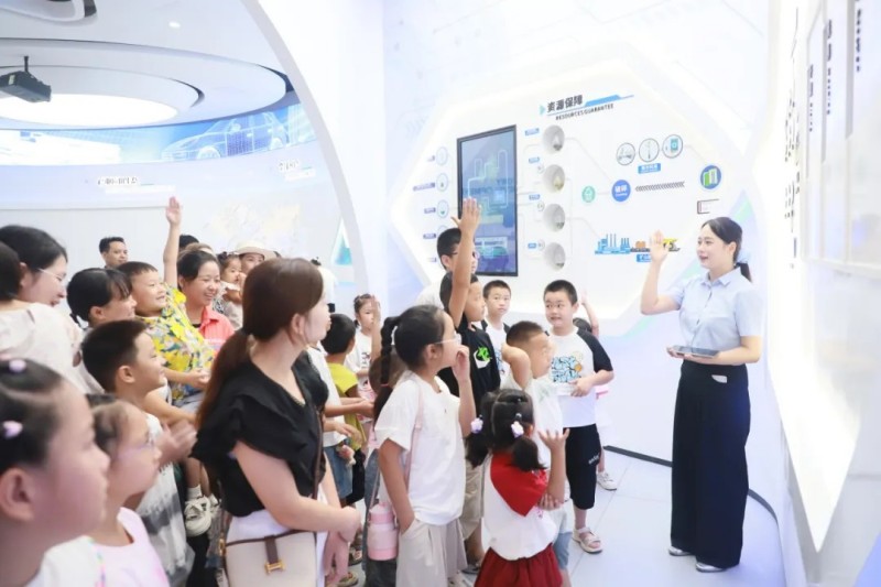 �������ʹ���-׷�󿵽�,����һ������