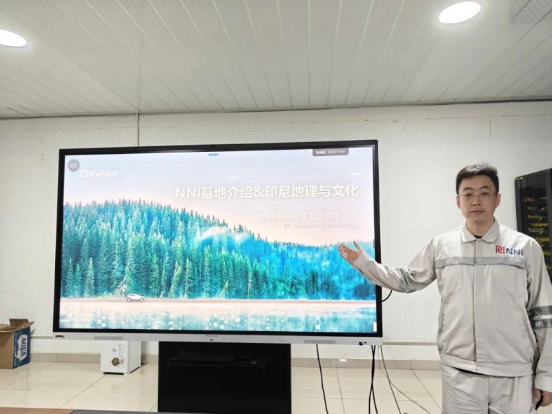 �������ʹ���-׷�󿵽�,����һ������