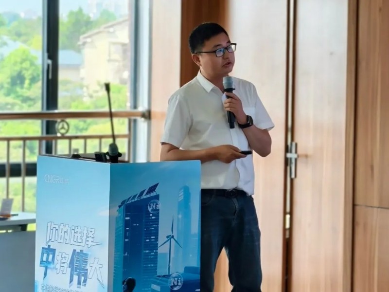 �������ʹ���-׷�󿵽�,����һ������