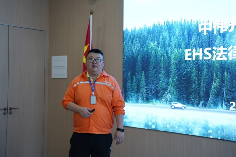 �������ʹ���-׷�󿵽�,����һ������