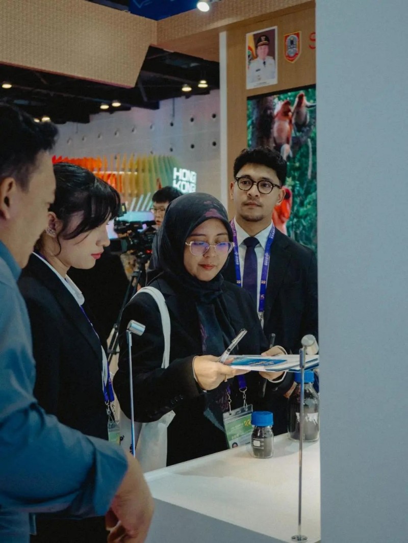 �������ʹ���-׷�󿵽�,����һ������