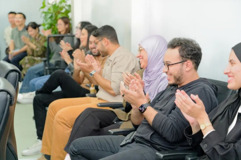 �������ʹ���-׷�󿵽�,����һ������