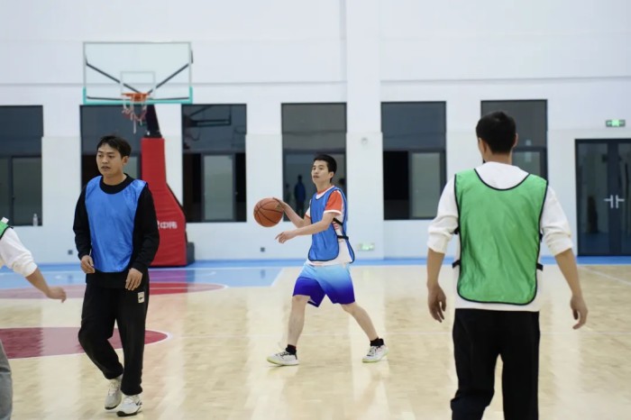 �������ʹ���-׷�󿵽�,����һ������