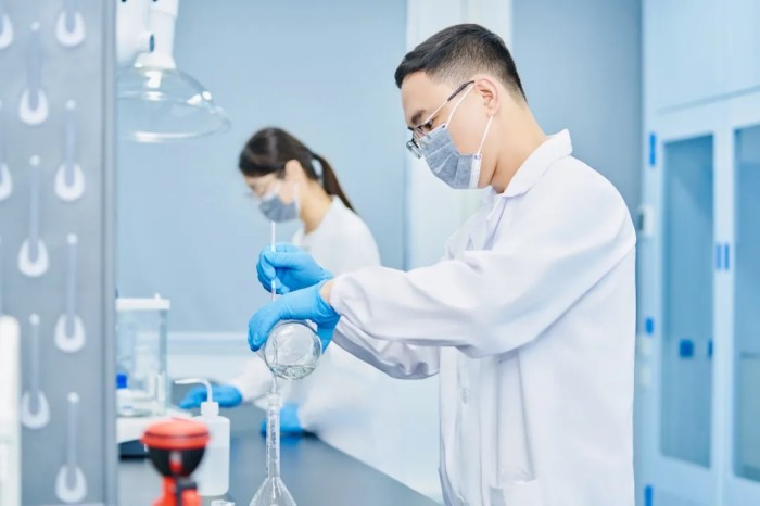 �������ʹ���-׷�󿵽�,����һ������