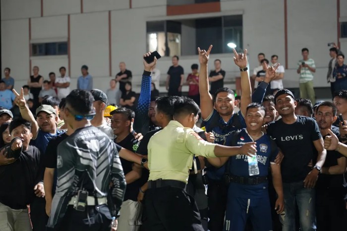 �������ʹ���-׷�󿵽�,����һ������