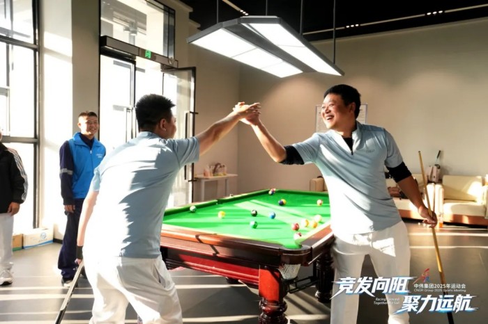 �������ʹ���-׷�󿵽�,����һ������