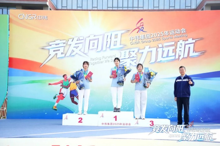 �������ʹ���-׷�󿵽�,����һ������