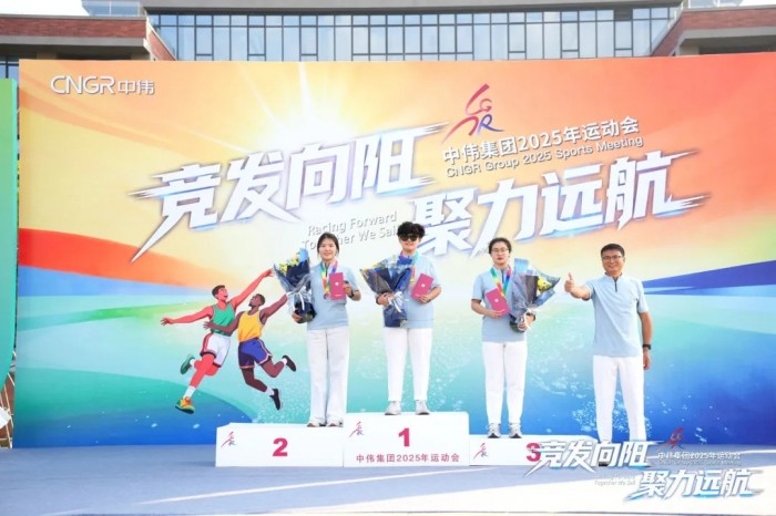 �������ʹ���-׷�󿵽�,����һ������