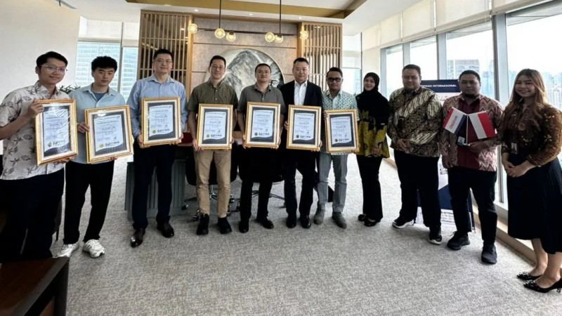 �������ʹ���-׷�󿵽�,����һ������