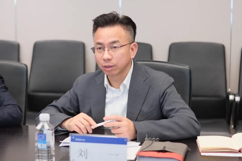 �������ʹ���-׷�󿵽�,����һ������