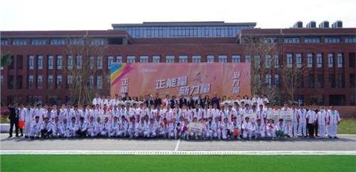 ������ ��ʵ�� | 2022��������:66856top�ɷ������˶���Բ����Ļ��