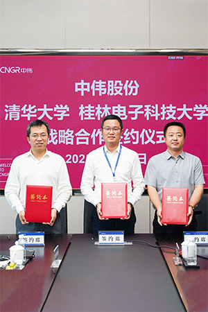 ��У��������